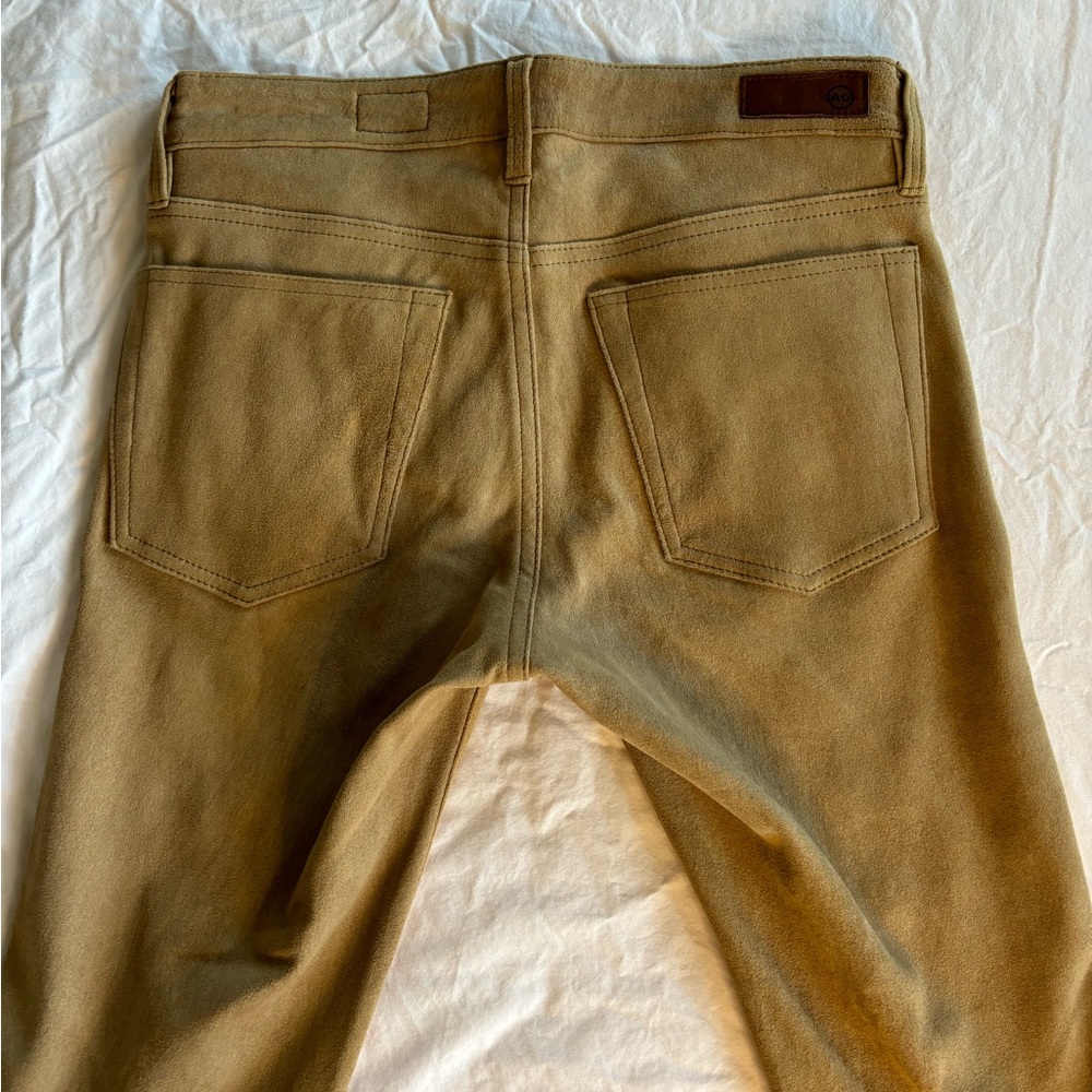 SUEDE JEANS